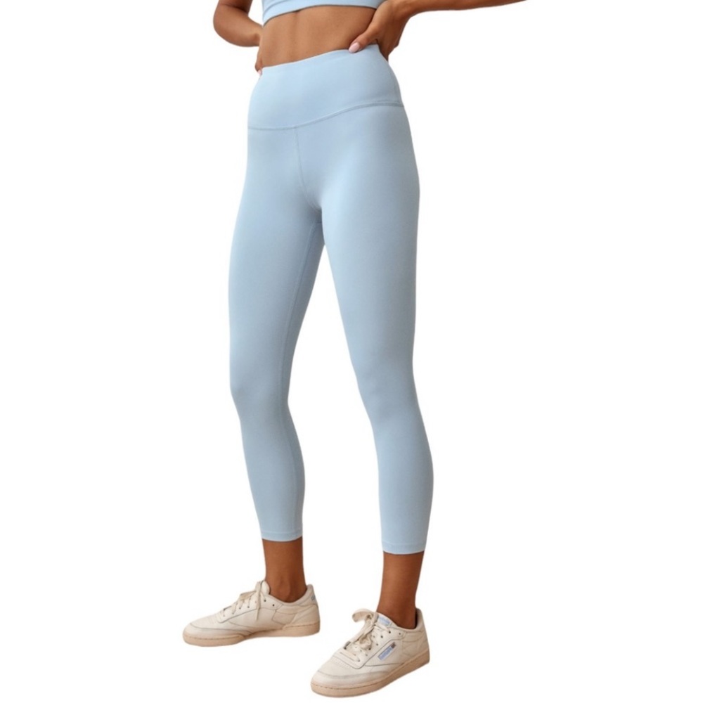 REFORMATION Ecomove High Rise Cropped Legging